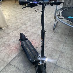 EMOVE Cruiser 52V 1600W Dual Suspension - Long Range Electric Scooter