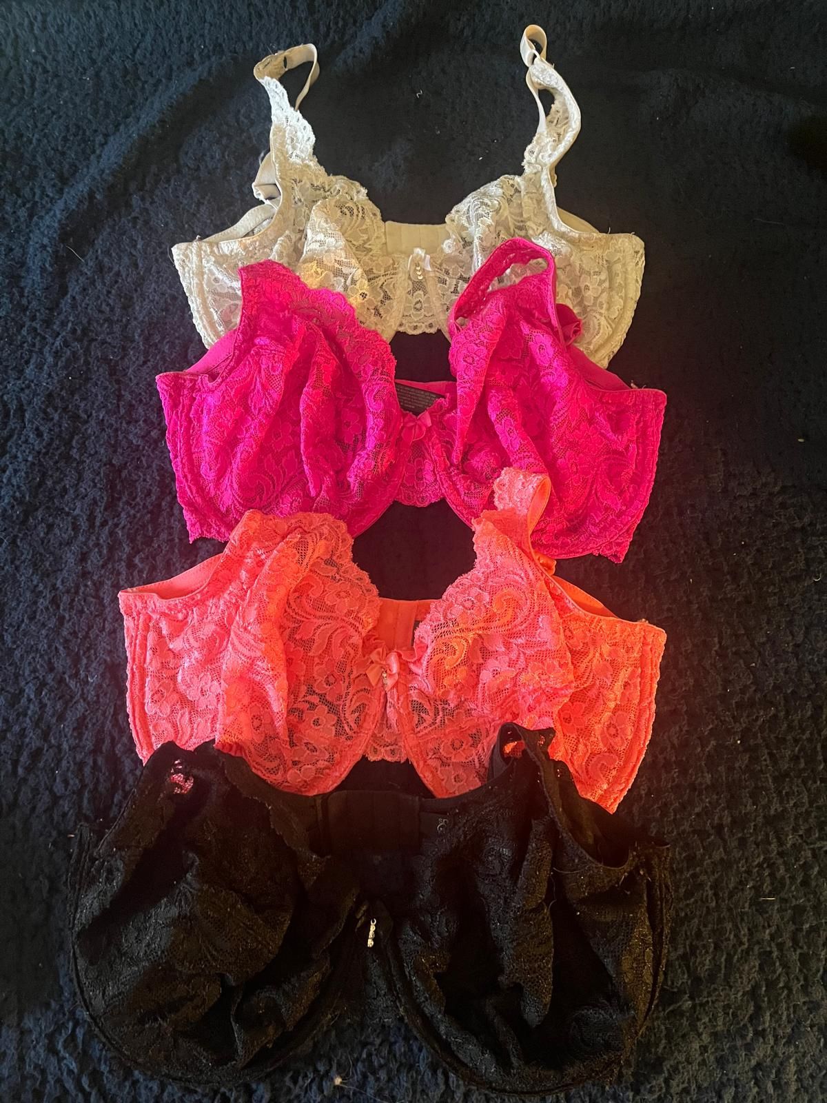 6 Smart N Sexy Lace Bras Sz36 DDD Preowned Excellent