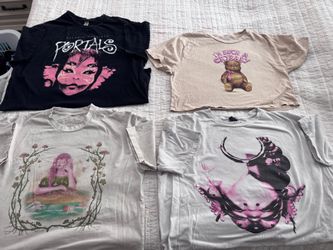MELANIE MARTINEZ FANS!!!