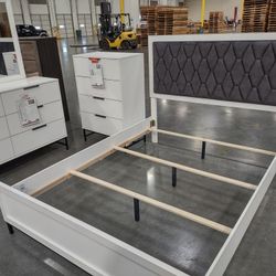 Modern 4 Piece Queen Bedroom Set With Queen Bed Frame Dresser Mirror And Night Stand