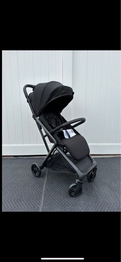 Travel Stroller/ Icon Compact Travel Stroller/ Kids/ Airplane/ Stroller/ New