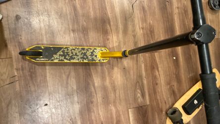 Pro Stunt Scooter Black and Yellow