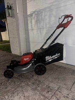 Milwaukee M18 Fuel