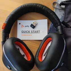 Like New Noise Cancelling Bluetooth Headset