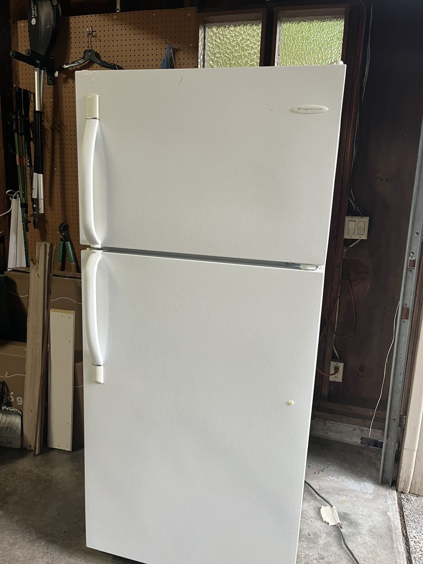 Refrigerator- Free