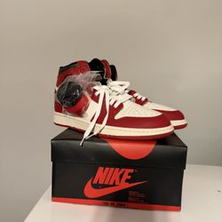 Jordan 1 Retro High OG Chicago Lost and Found (Size 11) 