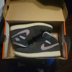 Nike