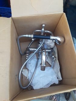 Tub fixtures