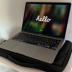 MacBook 2020