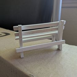 RiToEasy Sports Dollhouse Wooden Miniature Bench, 1:12 Scale - White