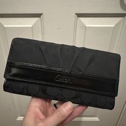 Authentic Coach Wallet