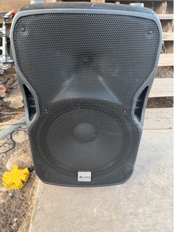Alto Powered Speaker