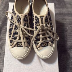 Dior sneakers