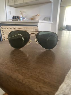 Rayban Aviator Sunglasses GOLD Unisex