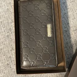 Gucci Wallet 