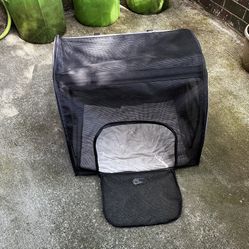 K&H Pet Products Travel Safety Pet. Carrier For Car, Medium, Cats/Dogs