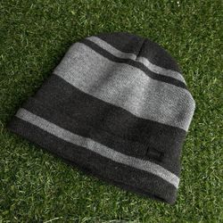 2 Tone Gray Levi’s Beanie OS