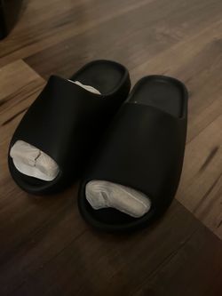 Brand new black Yeezy slides