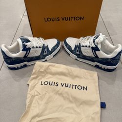 Louis Vuitton Trainers Men’s Size 10.5 With Box And Bags 