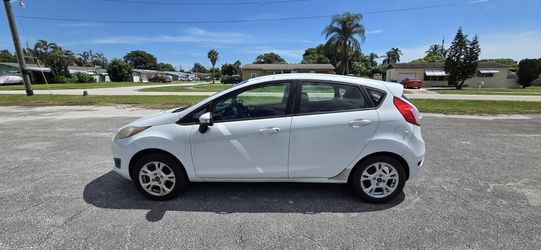 2015 Ford Fiesta Hatchback