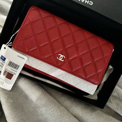 Brand New Chanel Wallet On Chain 