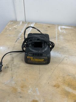 Dewalt Battery charger