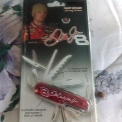 Dale Earnhardt Jr.Knife