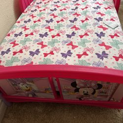 Toddler Minnie Mouse Bed