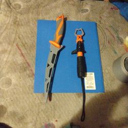 Fillet Knife And Fish Grabber Combo