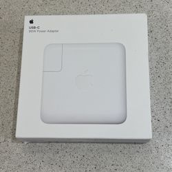 Brand New Sealed Genuine - Apple 96W USB-C Power Adapter. Great Christmas Gift