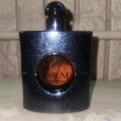 ￼

Brand: YVES SAINT 

Yves Saint Laurent Black Opium Eau de Parfum Spray - 1 Ounce

