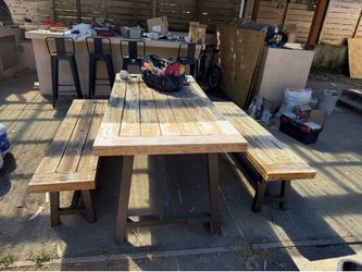 Outdoor table