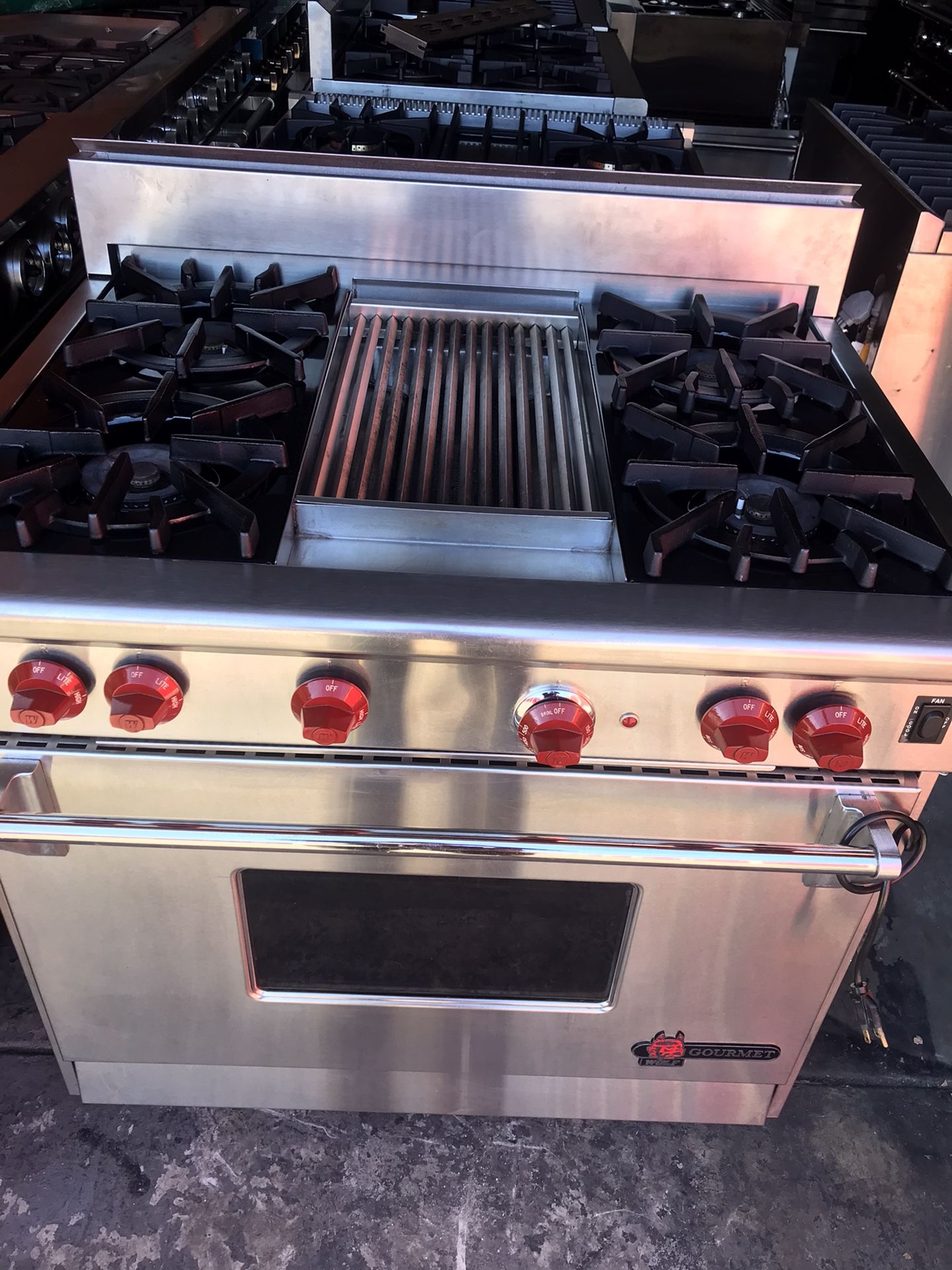 Wolf gourmet stove deals