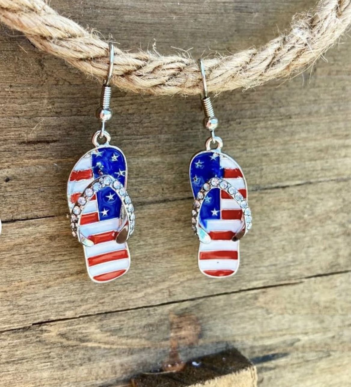 New Absolutely Adorable Patriotic American 🇺🇸 Flag Flip Flop🩴Earrings 4th Of July!
