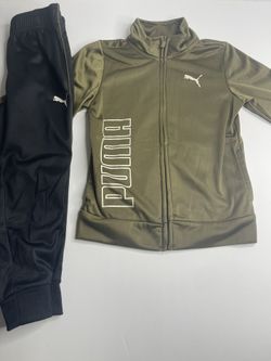 Puma Complete Outfit Small Boys , W / 2t And 3t Shirts , Including Size Small Puma Pants