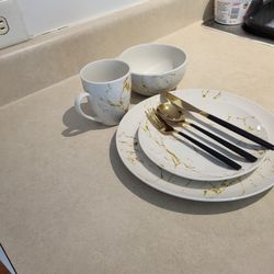 Dinner Set Including The Silverware