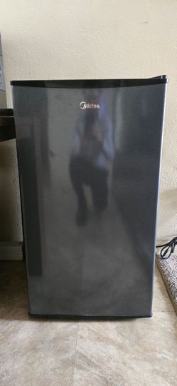Mini Fridge by Midea