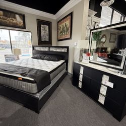 4 Pc King Bedroom Set 