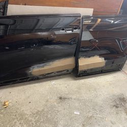 2022 Audi SQ8 Driver Side Door Front and rear
