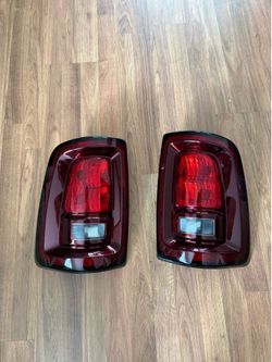 Ram 2500 tail lights