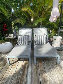 ✨ WOW Modern Poolside Chaise Lounge Chairs (Set of 2) ✨