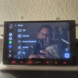 In-Dash Stereo, Bluetooth, USB ,Wi-Fi , Mirror Link Rear Camera.     Hablo Español Vendo Estereo De Pantalla 10.1" Touch Screen ♥️ 👌 ❤️  Subwoofer!!!