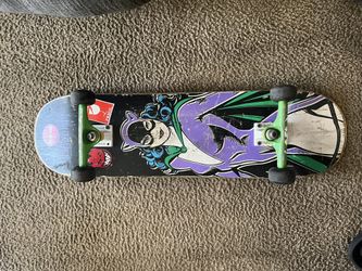 Skateboard