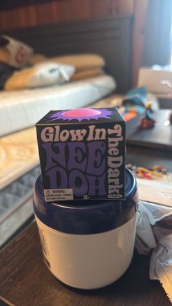 Glow in the dark needoh