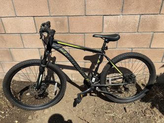 Schwinn Sidewinder Mountain Bike