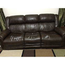 Electric Recliner Couch (count2)