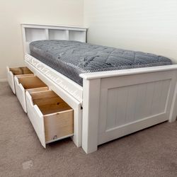 Twin Bed And Mattress With Drawers 