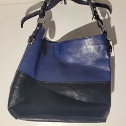 NWT Wilson Leather Purse 