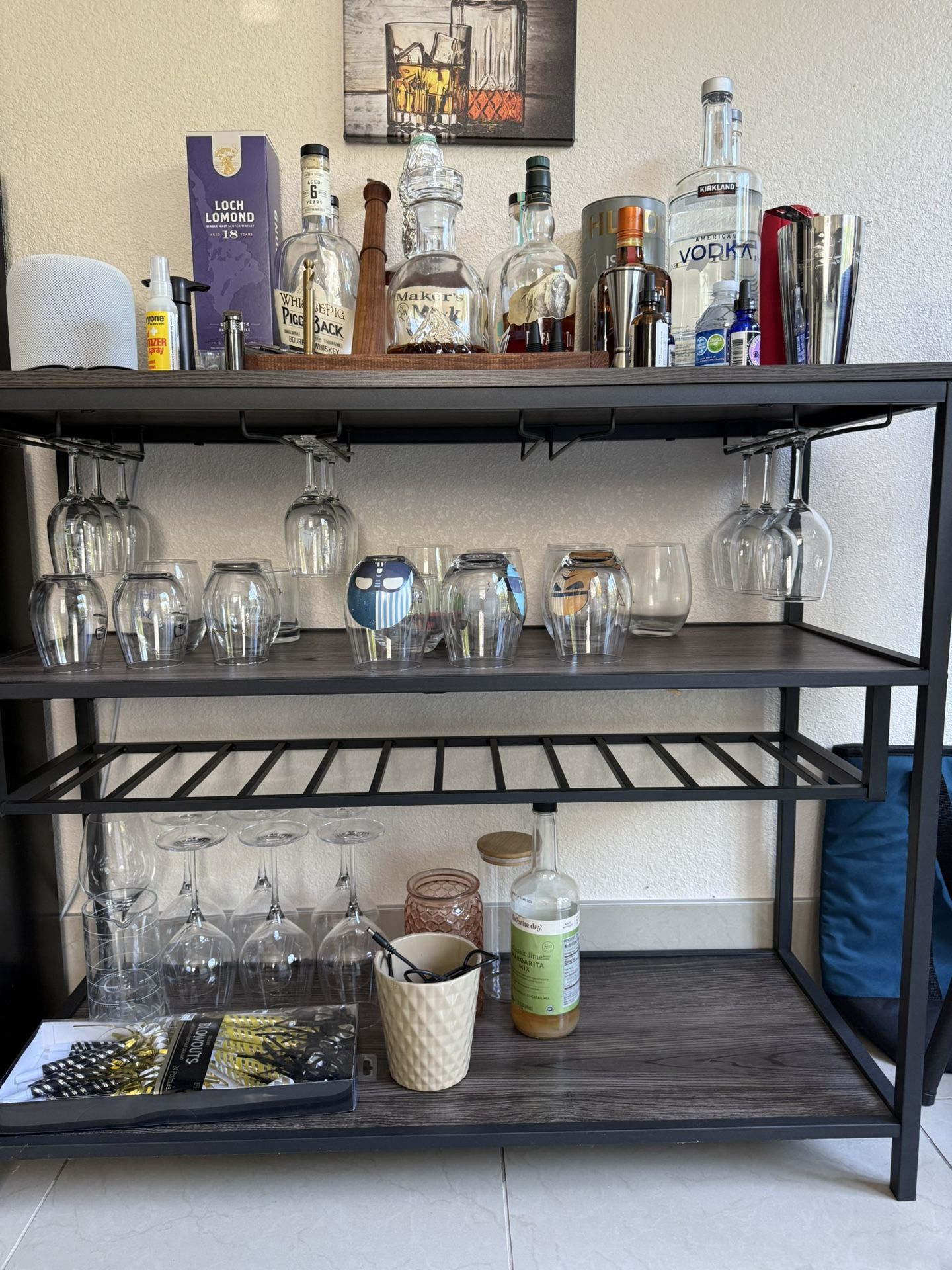 Bar Table
