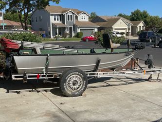 Boat for sale